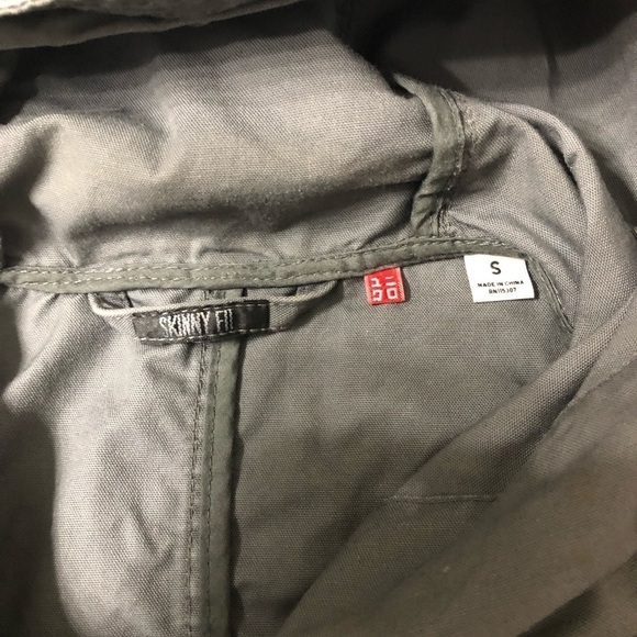 Uniqlo Hooded Utility Jacket Slim Fit Womens small Gray Full Zip - Picture 4 of 6